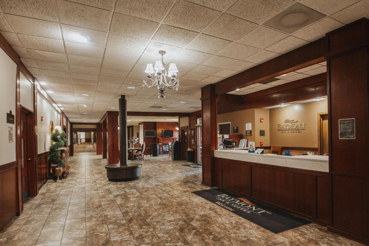 Baymont By Wyndham Mandan Bismarck Area Hotel Buitenkant foto